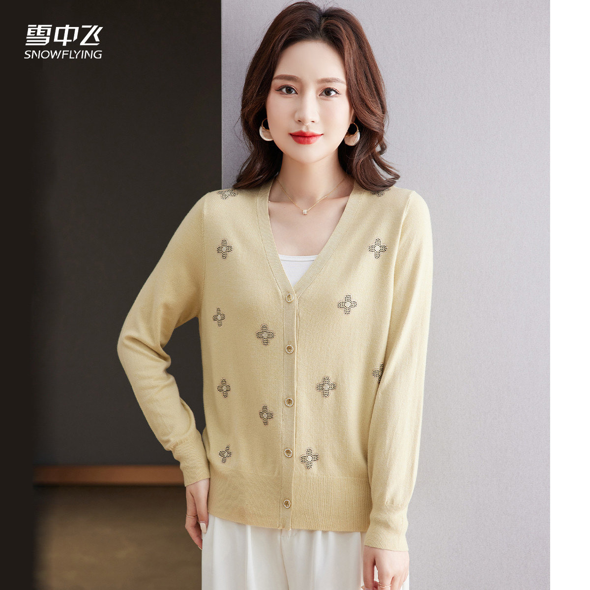 【花朵烫钻工艺女士开衫】25秋冬针织V领长袖外套温柔甜美上衣