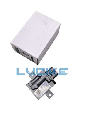 路虎揽胜极光发现用HPLA9D370BA HPLA9D370 T4A15457 LR086453汽