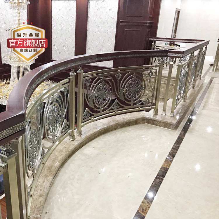 不锈钢楼梯护栏轻奢金色纯铜扶手别墅紫铜楼梯围栏铝艺楼梯栏杆