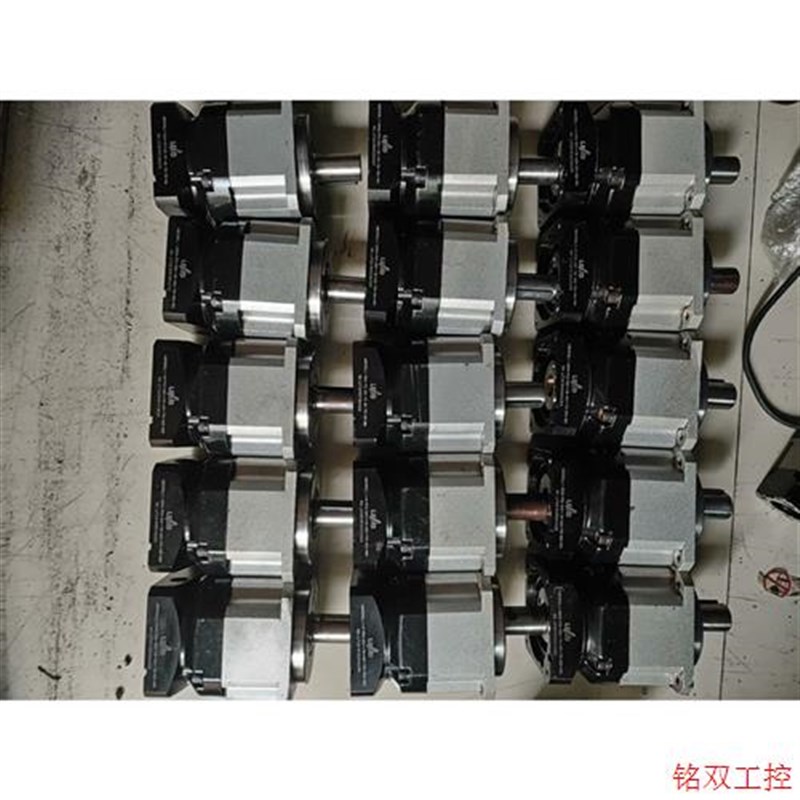 议价直拍不发:纽氏达特750W伺服电机行星精密减速器,速比1:3,1:4