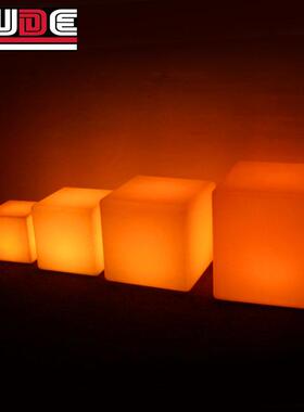 LED发光家具厂家现货 各类酒吧LED发光沙发凳子 炫彩立方体