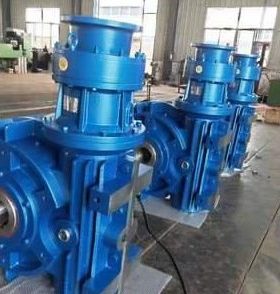 卧式铸铁硬齿面WD80 WD100 WD120 WD150 WD180圆弧圆柱蜗杆减速机