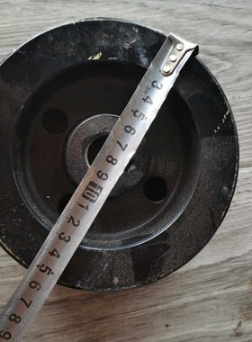 福田雷沃RG40RG50超越版履带收割机配件行走皮带轮直径15mm