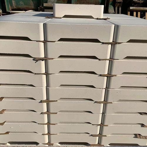 莫来石 刚玉莫来石匣钵  莫来石板刚玉莫来石推板 承烧板规格多样