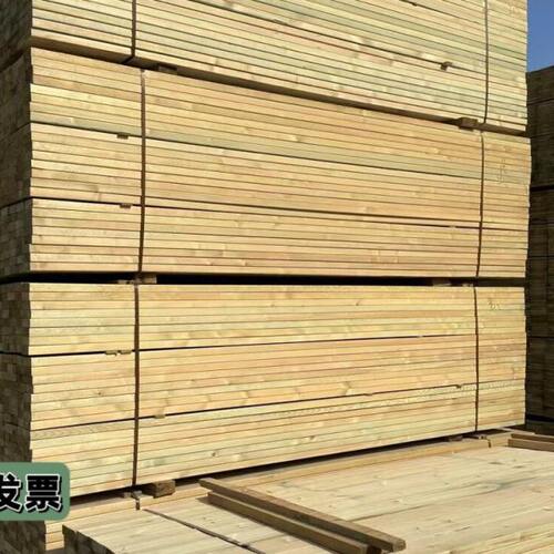 防腐木樟子松方柱碳化木方木条龙骨条挂瓦条定制葡萄架地板料