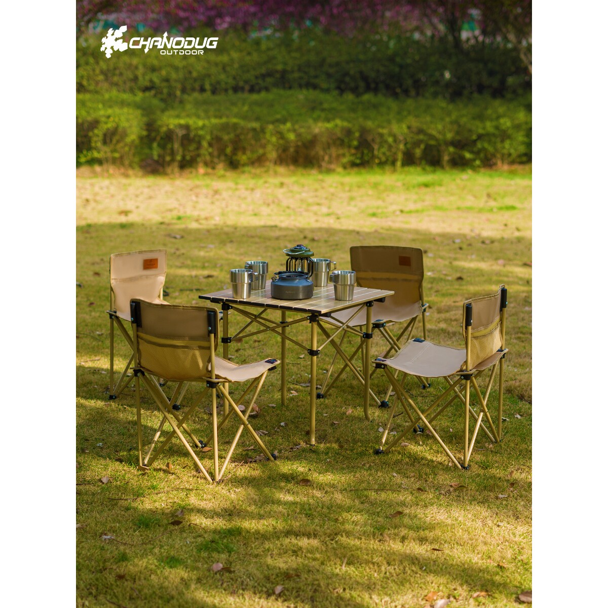 厂家直销户外家庭式折叠便携桌椅五件套 自驾游野营露营桌椅套装