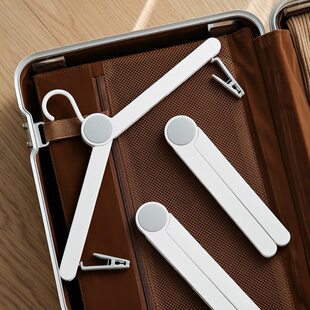 可折叠旅行便携衣架多功能带夹子出差外出学生宿舍衣撑酒店晾晒架
