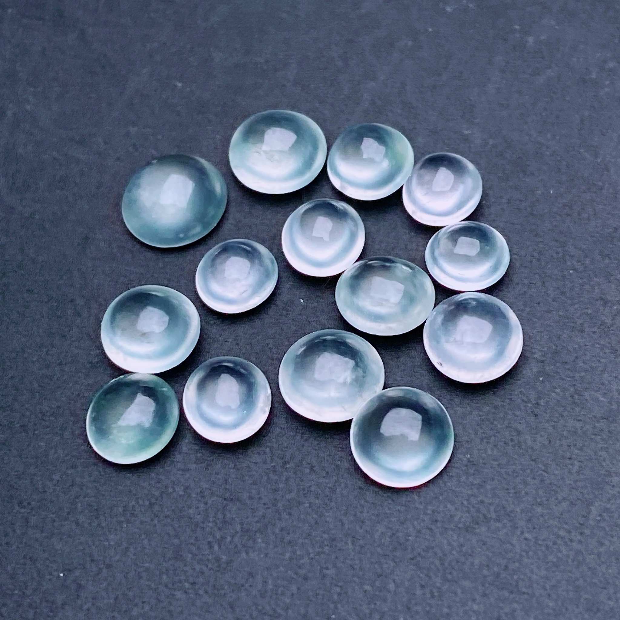 缅甸天然翡翠a货冰种小蛋面一手裸石ayz尺寸:4.6-3mm 4.7-2.8mm