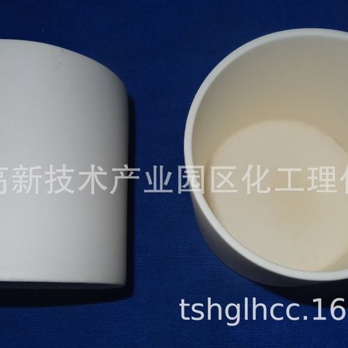厂家供应99% 刚玉坩埚耐高温 直筒型坩埚