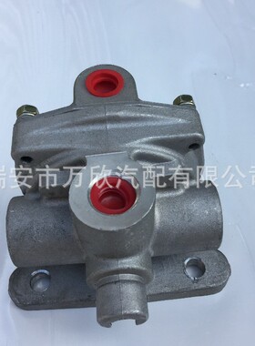 2023年重型汽车刹车助力器继动阀ME707179(707196)