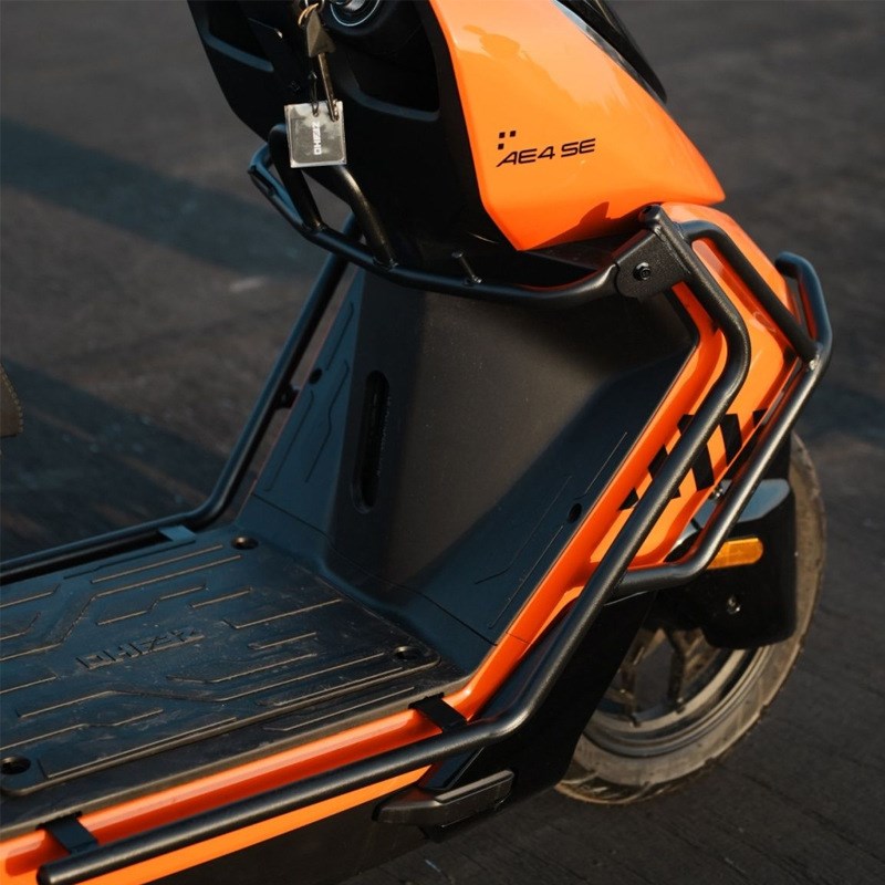 适用加厚加固防摔改装专用二代极核AE4护杠保险杠防撞架后货尾架