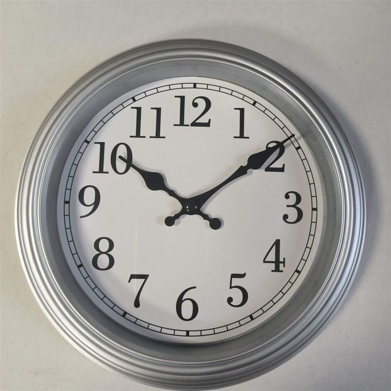 欧式钟表客厅家用石英s挂钟创意简约静音时钟9英寸石英钟