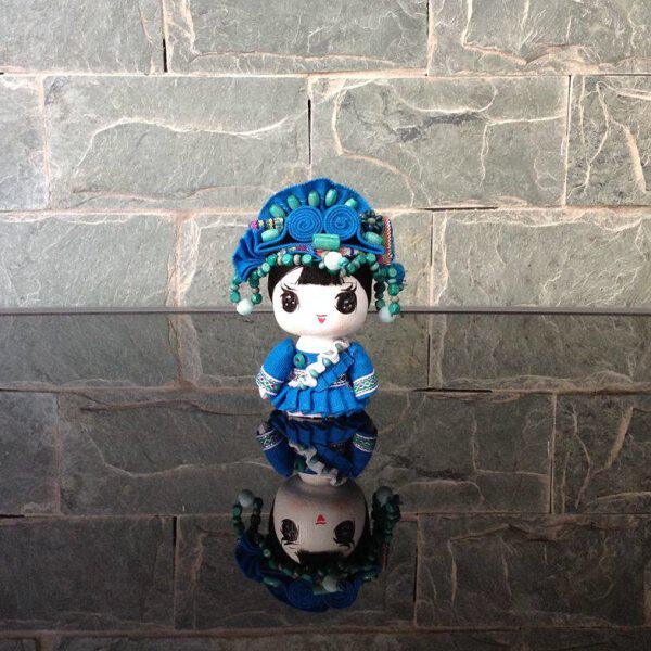 云南特色手工艺品中国少数民族卡通娃娃玩偶家居装饰工艺品摆件