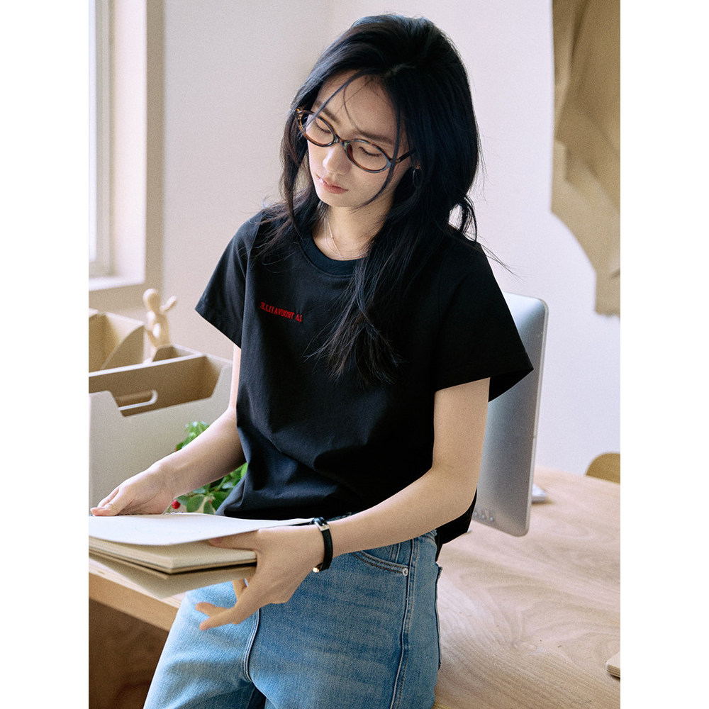 美式简约风刺绣圆领短袖t恤女夏季设计感宽松休闲通勤正肩上衣薄