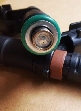 开瑞优劲T70 T72T50T52喷油嘴优劲双排喷油器喷油嘴优劲1.5喷油器