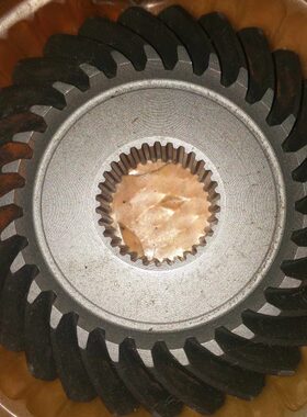 雷沃原厂配件收割机配件RG40 50通用脱粒齿轮箱齿轮一套包邮