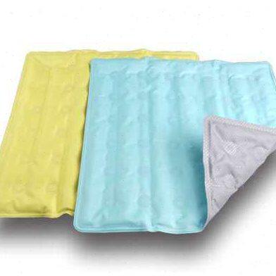 纯色夏季冰沙凉坐垫免注水汽车冰垫办公居家降温座垫宠物狗冰凉垫