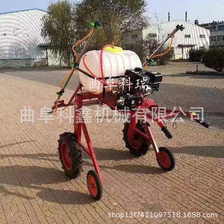 材蔬菜园打机四米长喷杆喷雾机150L自走式手扶喷雾器