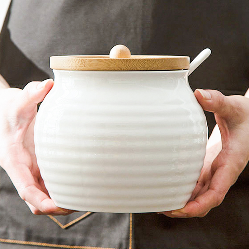 陶瓷猪油罐带勺辣椒油罐油泼辣子家D用调味罐日式大容量厨房储物