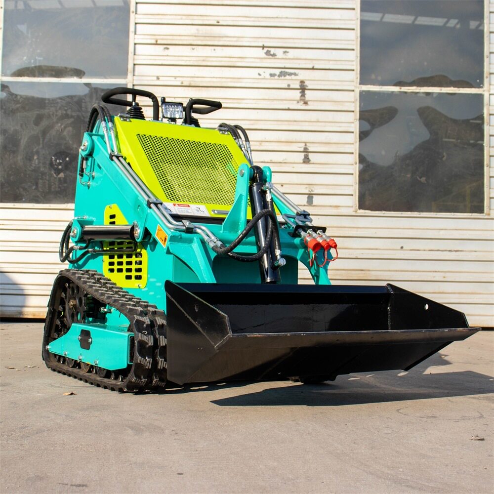 出口俄罗斯建筑工程滑移机 多功能履带小铲车 建筑垃圾清理装载机