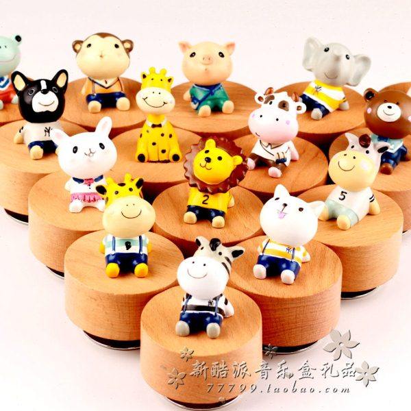 包邮八音盒可爱小动物仰望天空旋转音乐盒创意生日礼物送女生女友