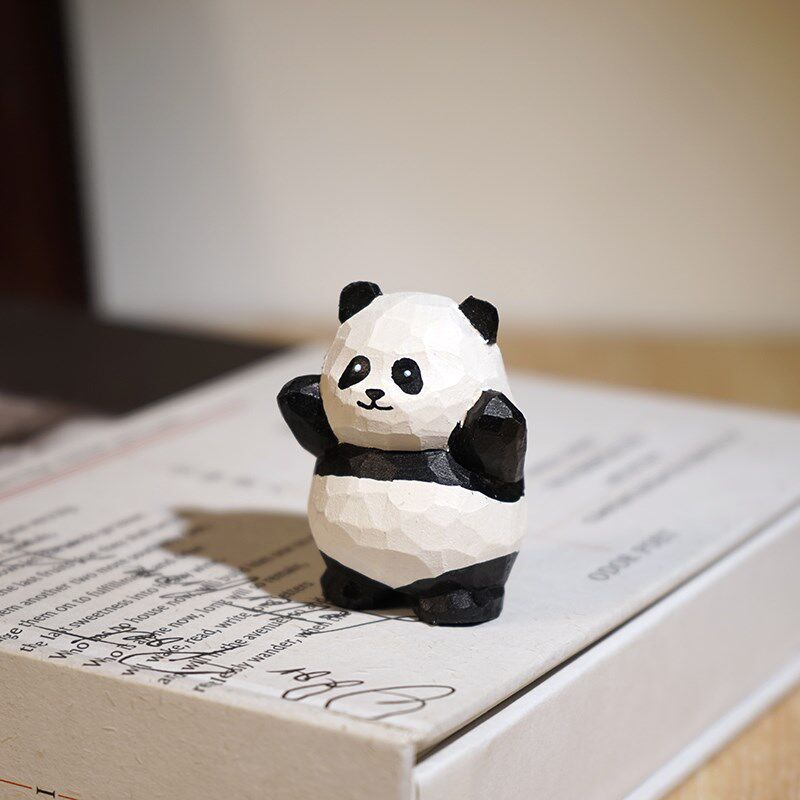 求抱抱~举手熊猫手工木雕小摆件迷你可爱动物桌面摆放装饰品