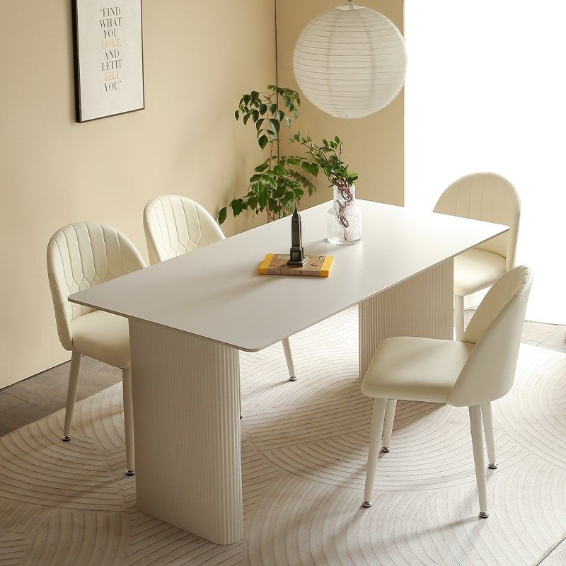 奶油风岩板餐桌椅组合现代简约小户型家用长方形吃饭桌子轻奢饭桌