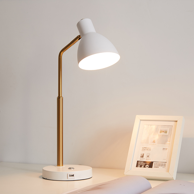 北欧轻奢时尚经典黑白学习台灯工作D充电写字房间阅读触摸节能灯