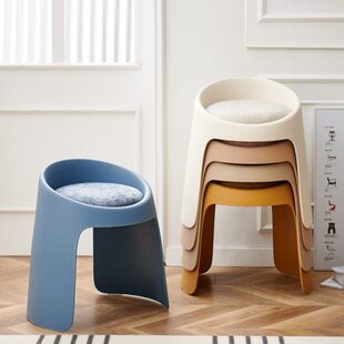 化妆椅子女生卧室轻奢梳妆台专用凳子高级网红简约美甲顾客公主凳