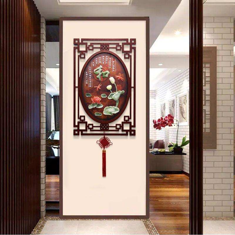 客厅墙上挂件沙发背景壁