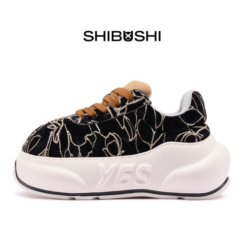 是不是SHIBUSHI刺绣墩墩