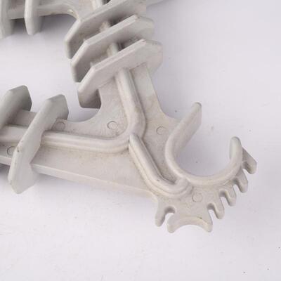 3418铝合金线夹绝缘罩固定线夹绝缘罩线护缆金具夹防电防护罩