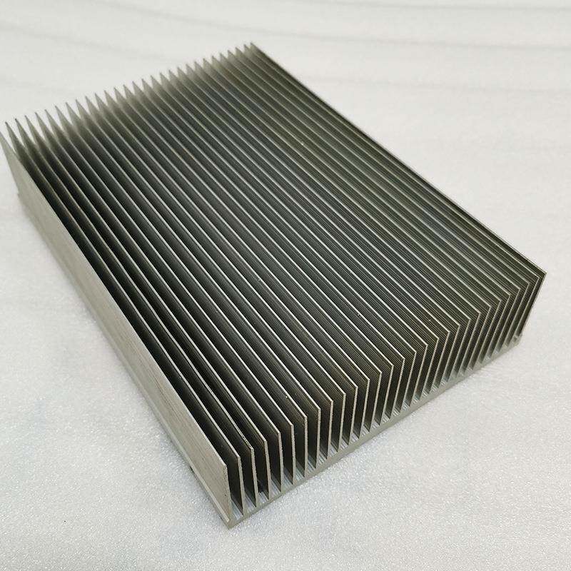 面铝型材散热器CNC机加工铝合金子型散热器YCX业工铝梳散热片表氧
