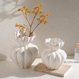 贝汉美法式花白色级感摆件客厅桌面家居复古艺术装饰干花花器