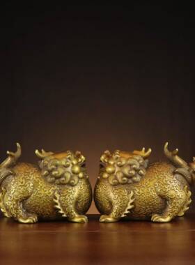 黄铜貔入貅肚户QTV貔貅家居办公室皮黄铜大貔貅丘摆件厂家