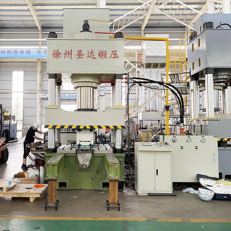 徐州圣达锻压630T吨PE防弹头盔模压四柱液压机防暴背心成型油压机