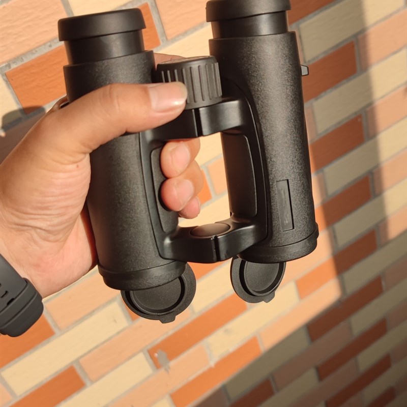 观鸟找蜂演唱会专用 调焦便携款高清高倍10x32金属屋脊镜BAK4棱镜