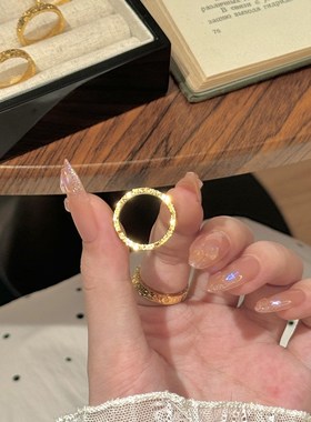 采购产品a金包银碎冰戒指,男女通用的固体戒指,情侣戒指,情人节给