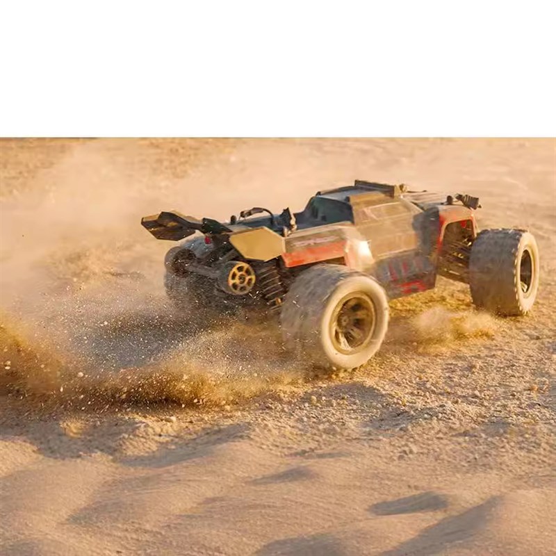 RC电动模型1/18四驱全比例高速2.4G竞速卡遥控车长续航可控灯光