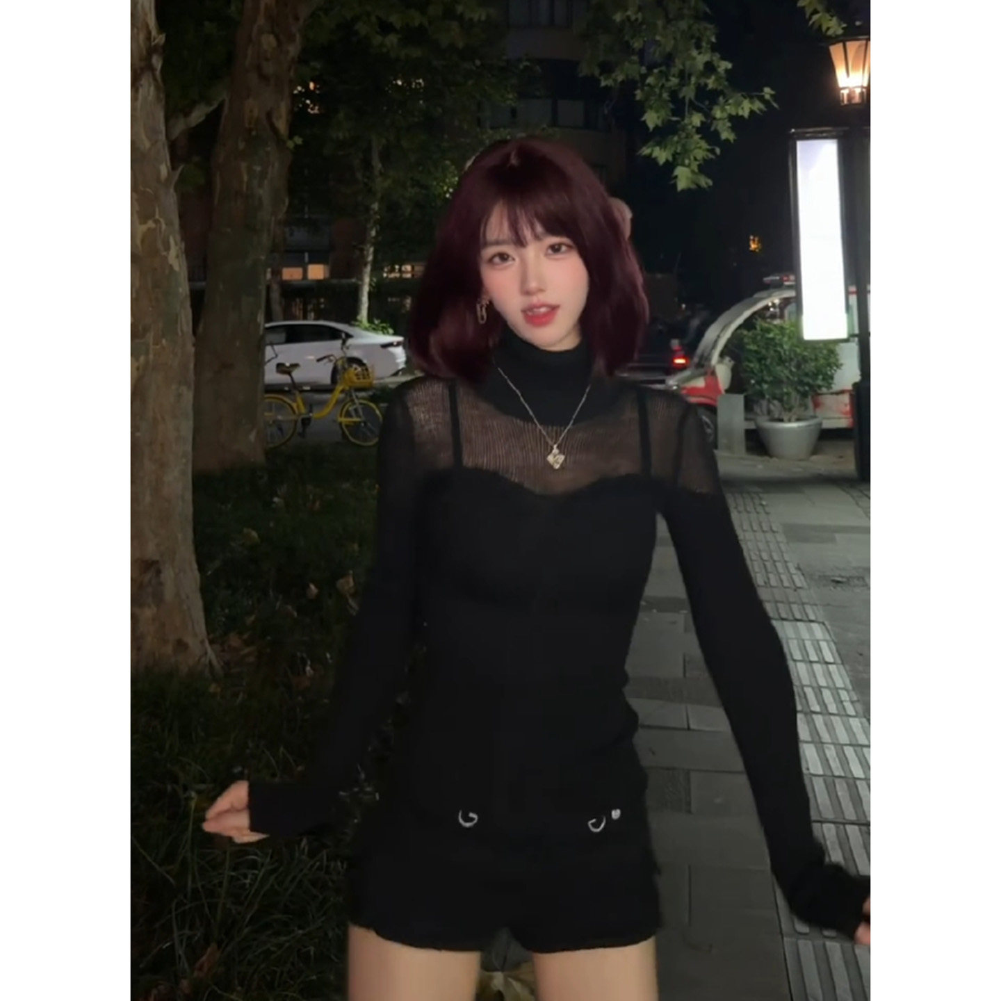 美式辣妹高领镂空麻花长袖针织衫女秋季收腰显瘦内搭软糯打底上衣
