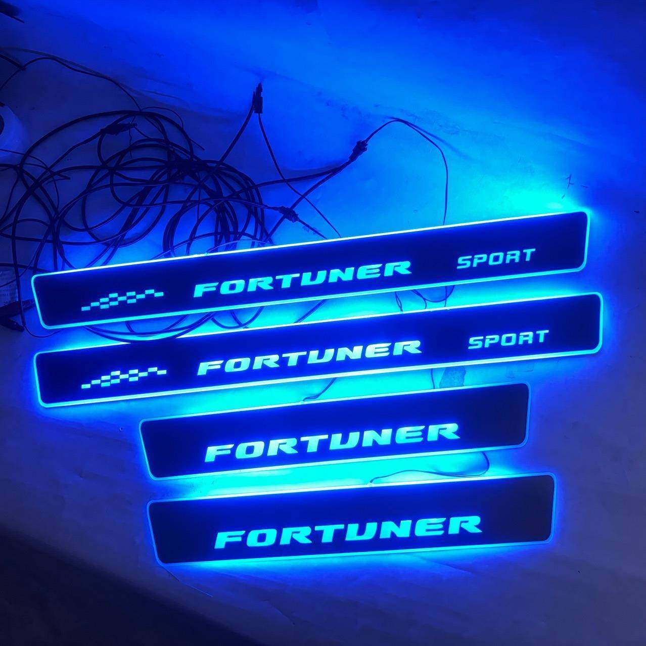 适用于丰田FORUTNER带LED灯迎宾踏板流光动态门槛条改装,节庆用品/礼品,新娘配件,淘宝优惠券,粉丝福利购,淘宝优惠卷