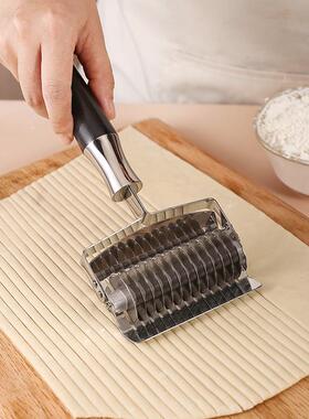 3锈0不钢推面器家用多功能削面厨刀加厚房切面器创意切面条神FTC4