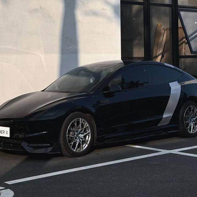 适用于特斯拉model3车贴拉花车身贴纸汽车两侧个性装饰贴画彩条