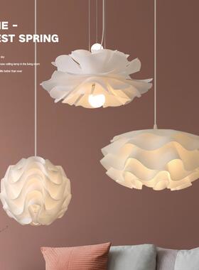 北现代欧简约创意餐花朵网红服店ins925少女温馨厅卧装室松果吊灯