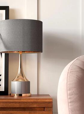 北欧台灯主卧室灰色现代简约创意床头灯温馨调光客厅轻奢台灯家用