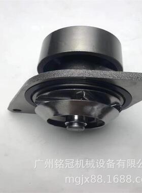 PC210-8 PC200-8MO PC220-8 PC240-8MO 6D107 QB6.7发动机水泵