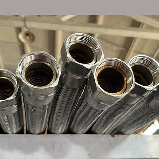 天津供应304不锈钢金属软管卡箍式法兰金属管大口径编织软管