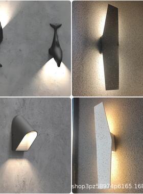 户外庭院别墅工业风外墙灯海豚形黑色长条110V氛围灯现代简约设计