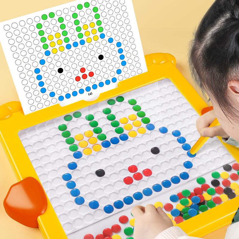 磁性运笔画板儿童磁力控笔磁吸3岁2小孩幼儿磁石绘画女孩益智玩具