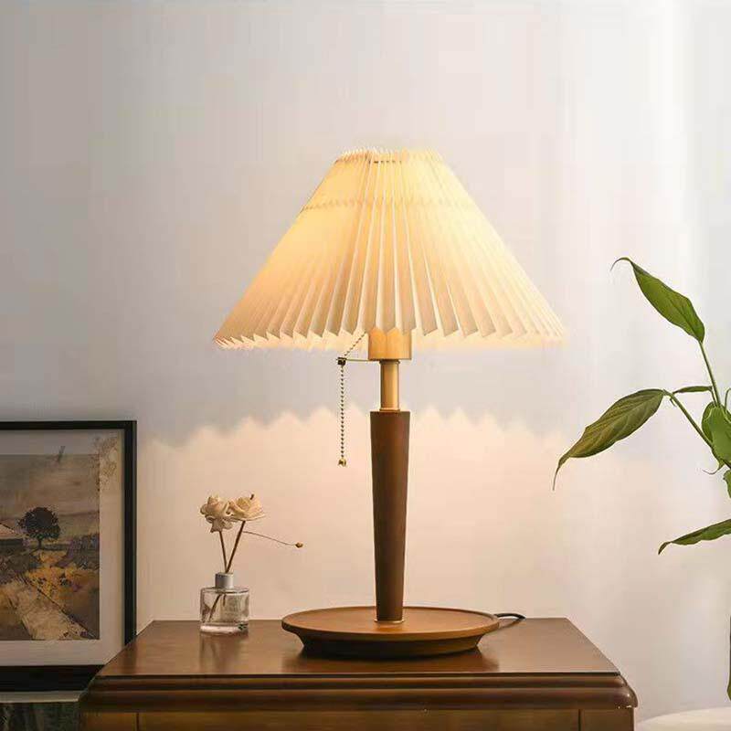 美式台灯卧室床头柜书房书桌灯简约复古带手拉开关原木胡桃木灯具